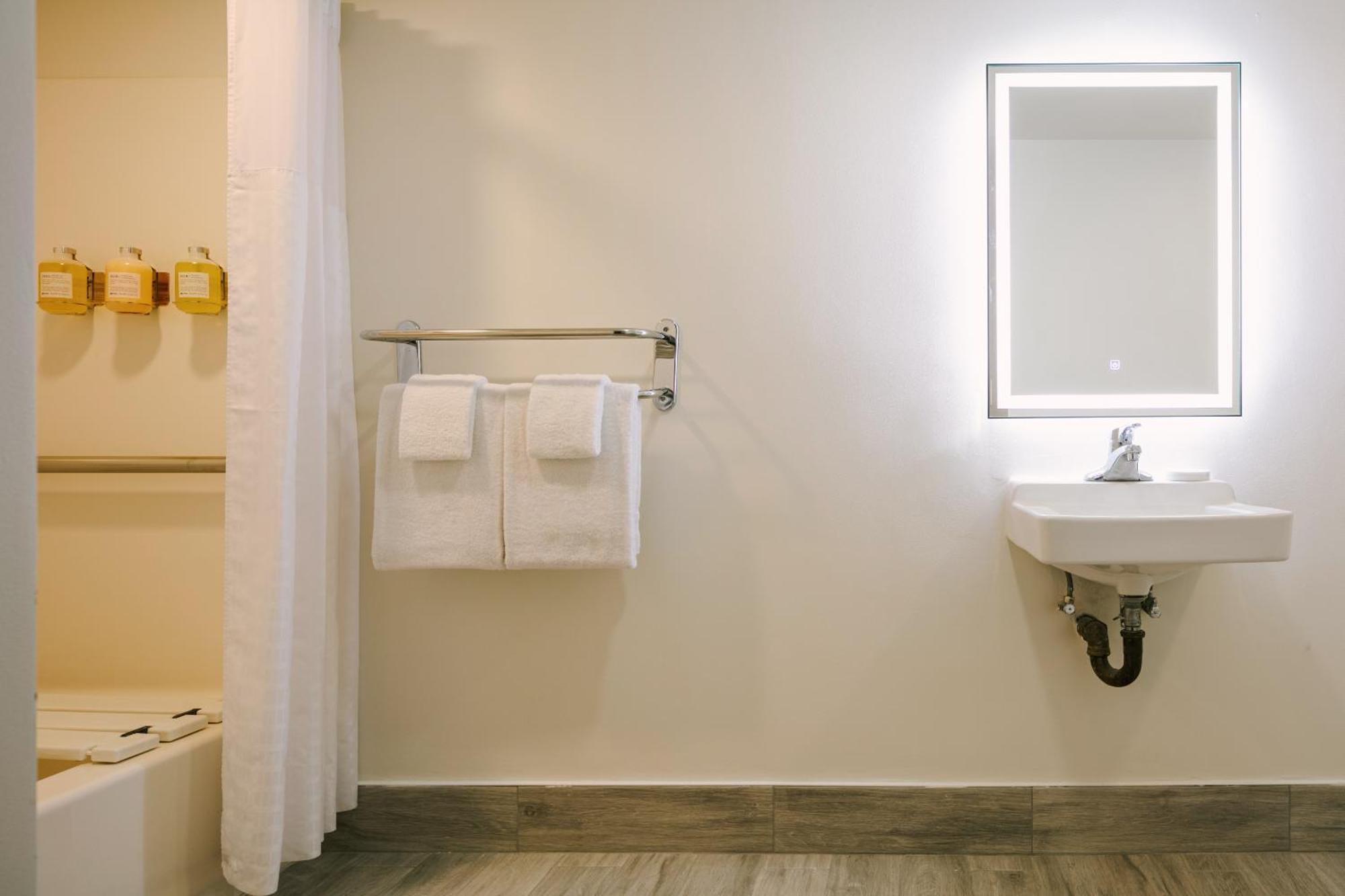 Sonder Solarena Hotel นิวพอร์ทบีช ห้อง รูปภาพ